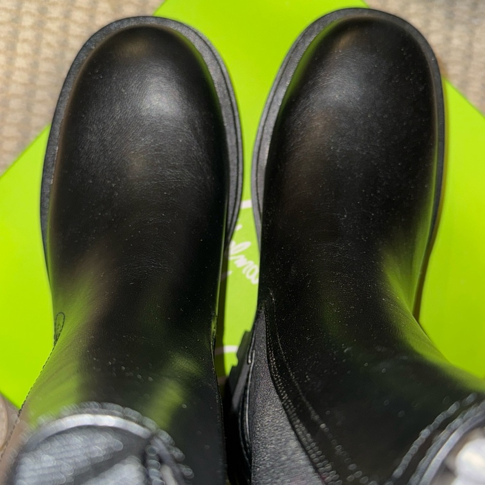 SHOE DAZZLE BOOTS IN GORGEOUS BLACK-BRAND NEW IN BOX